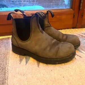 Blundstone 587 in Rustic Black